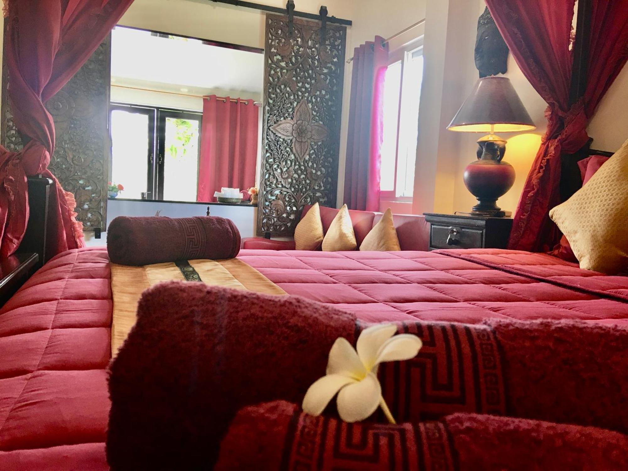Naraya Homestay San Pa Tong Zewnętrze zdjęcie